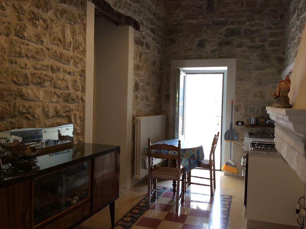 Casa Vacanza Abruzzo 카라마니코 테르메 외부 사진